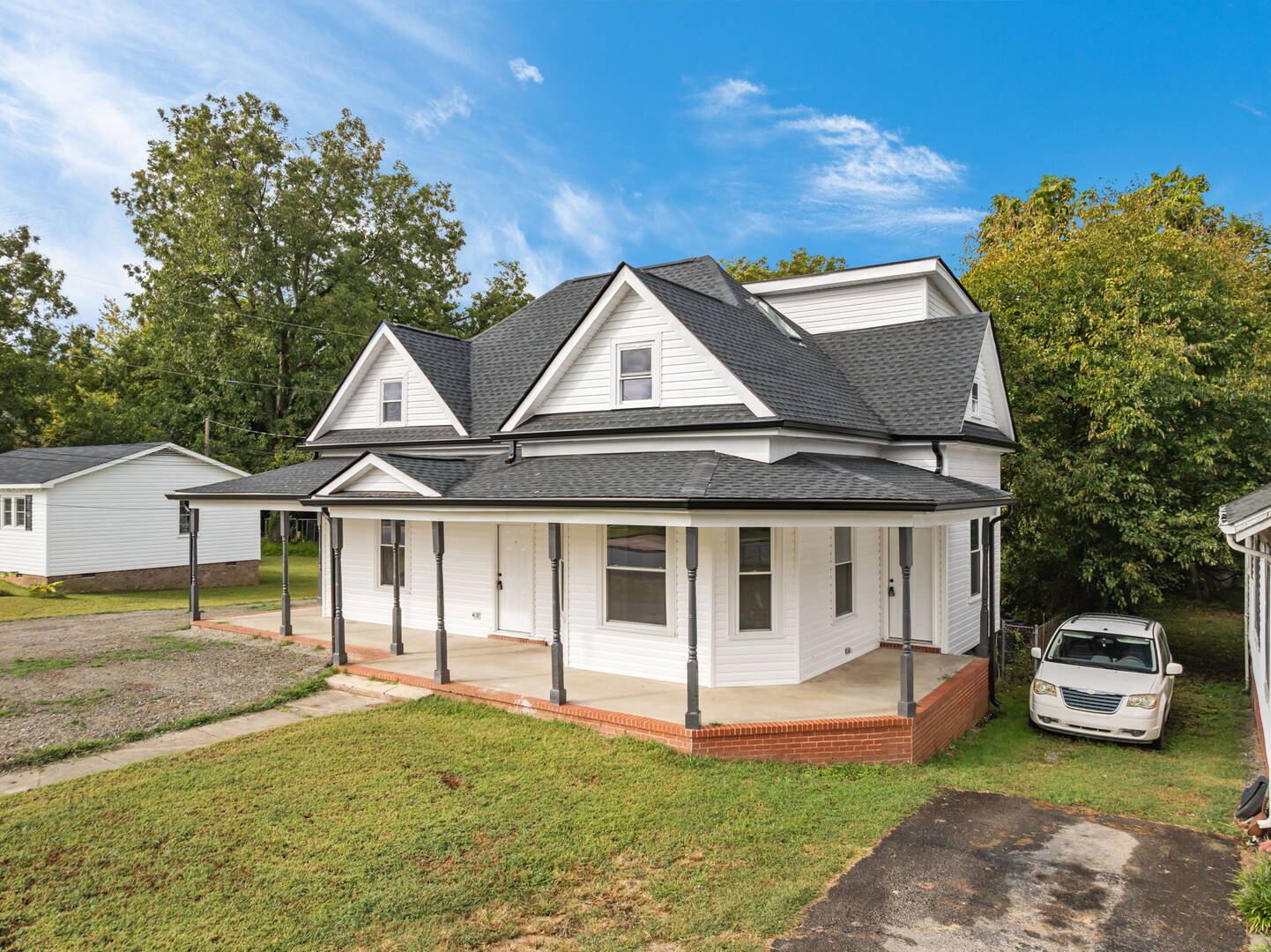 608 Montgomery Street Reidsville, NC 27320