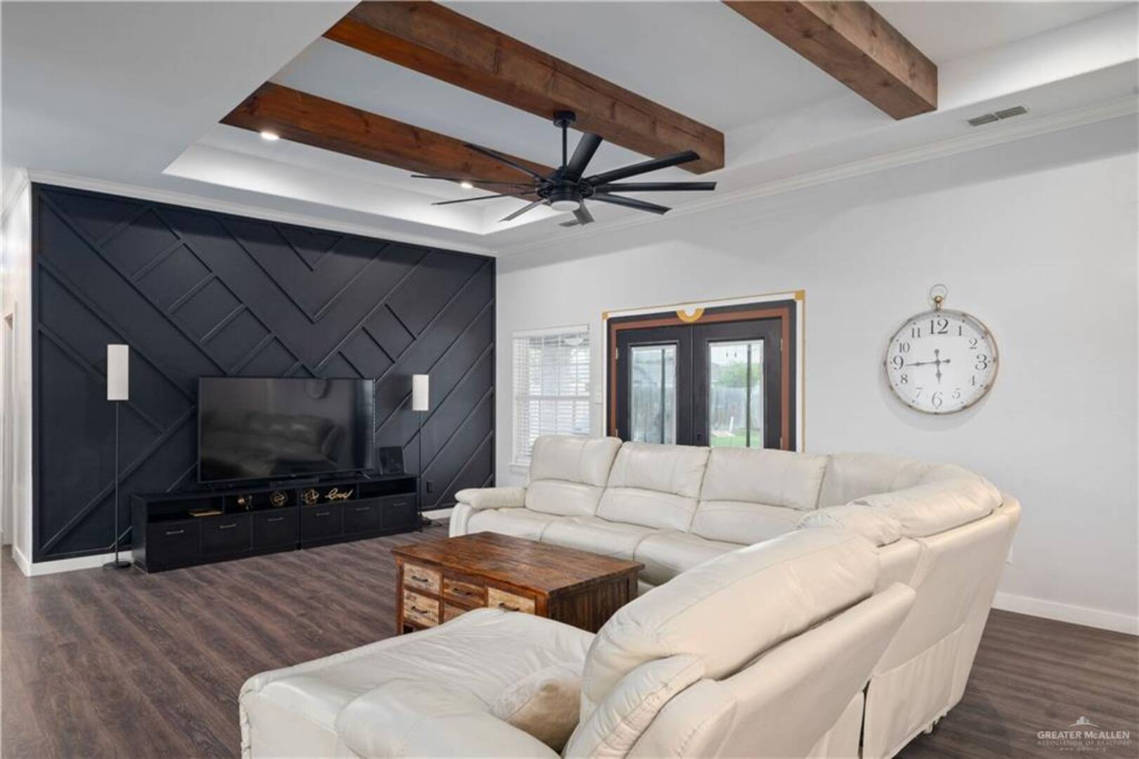 886 Quail Hollow Dr Weslaco, TX 78596