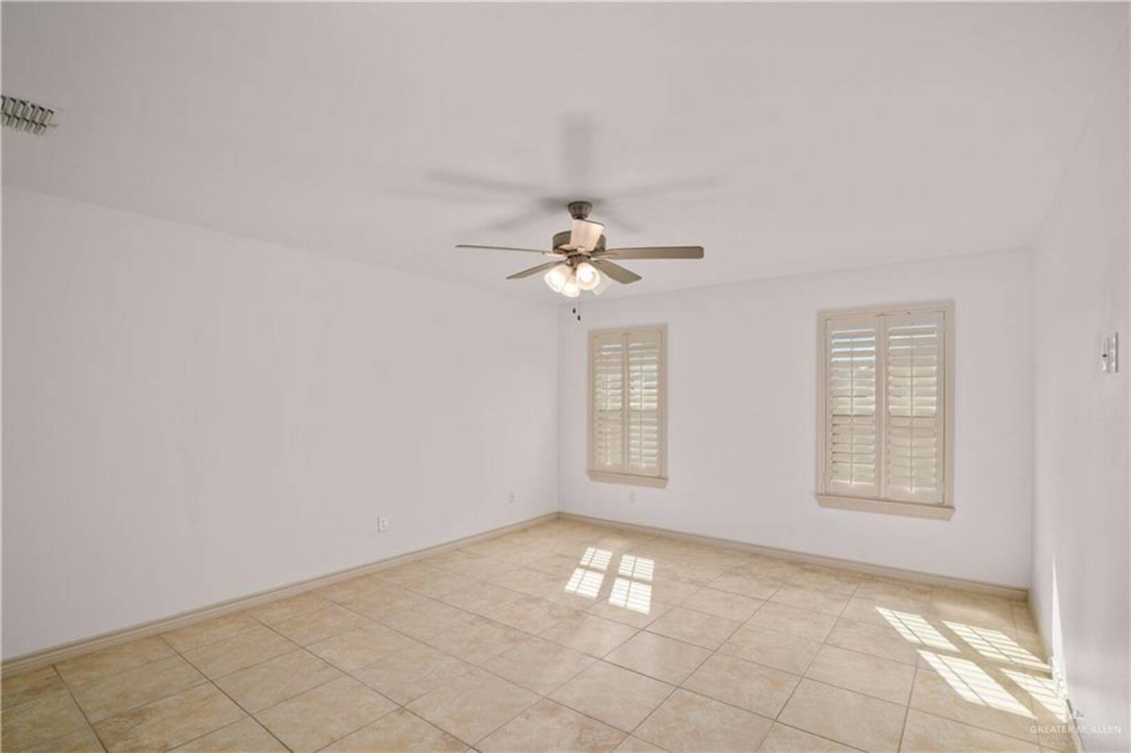7405 N 53rd St Mission, TX 78573