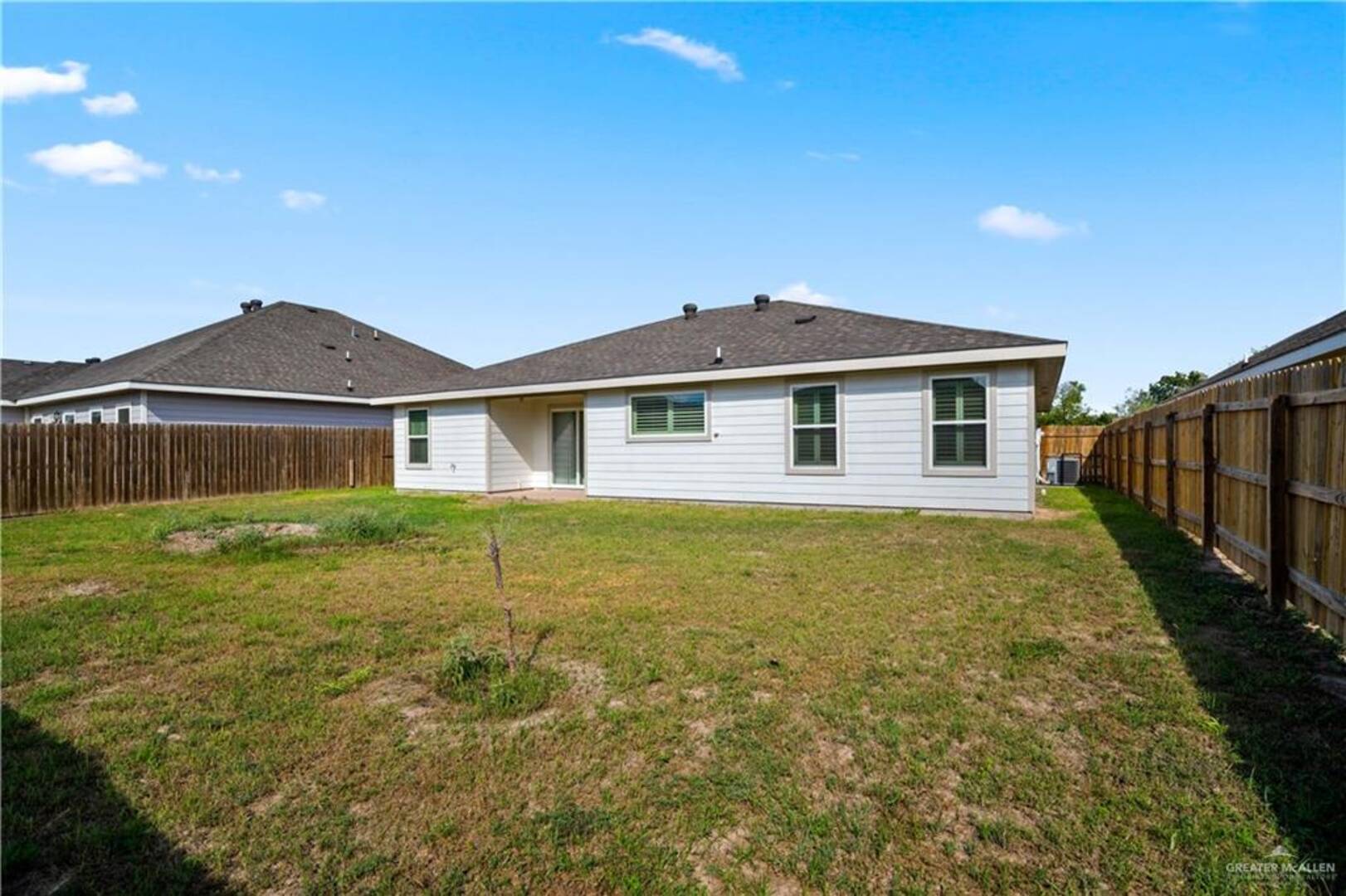 7405 N 53rd St Mission, TX 78573