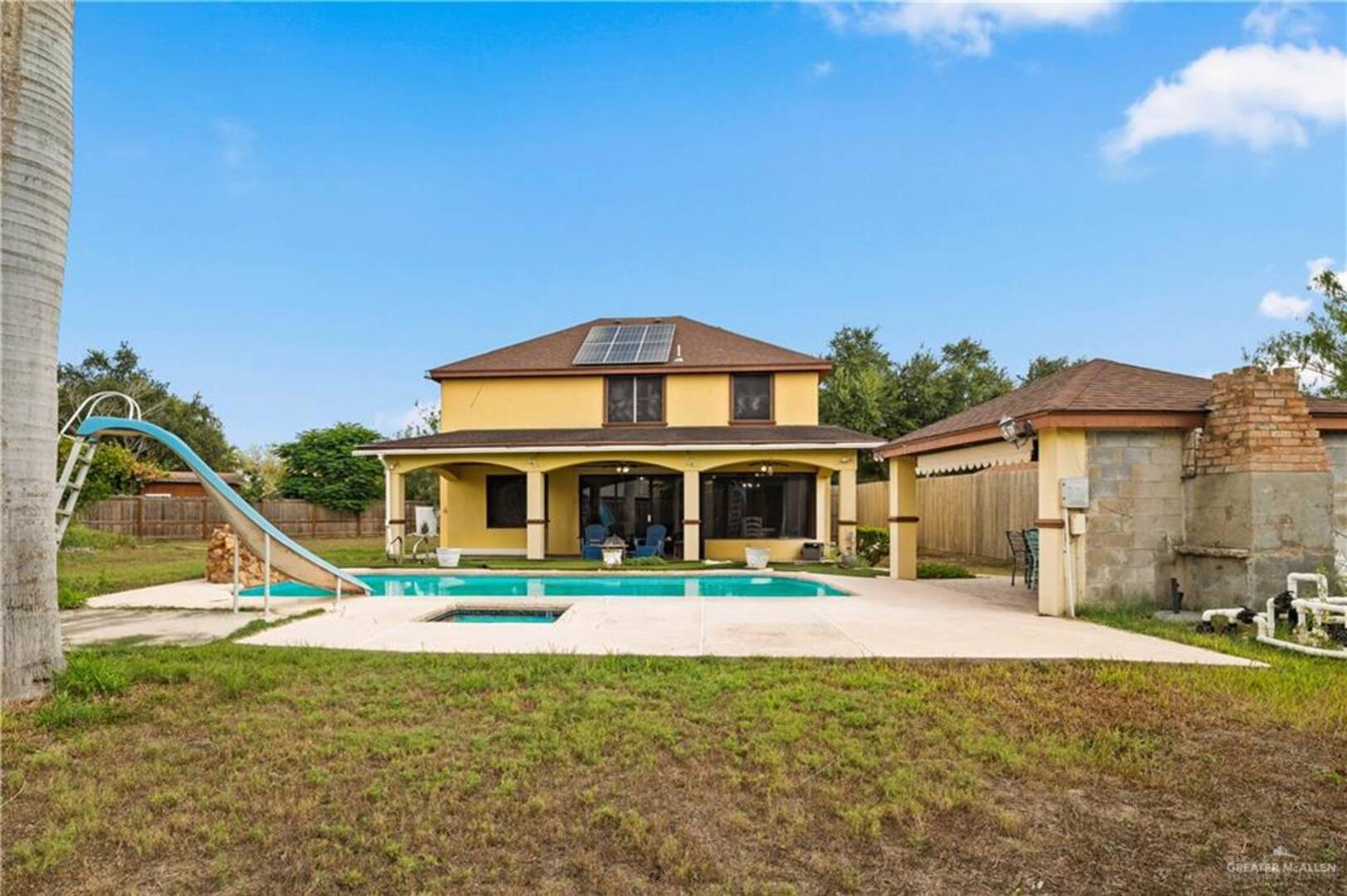 2307 E 27th St Mission, TX 78574