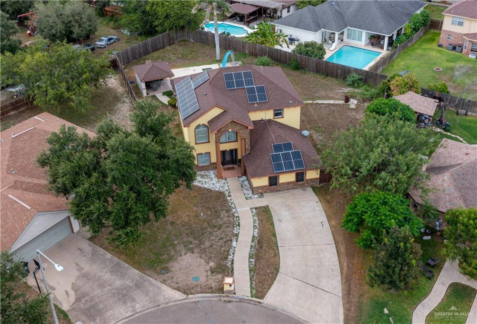 2307 E 27th St Mission, TX 78574