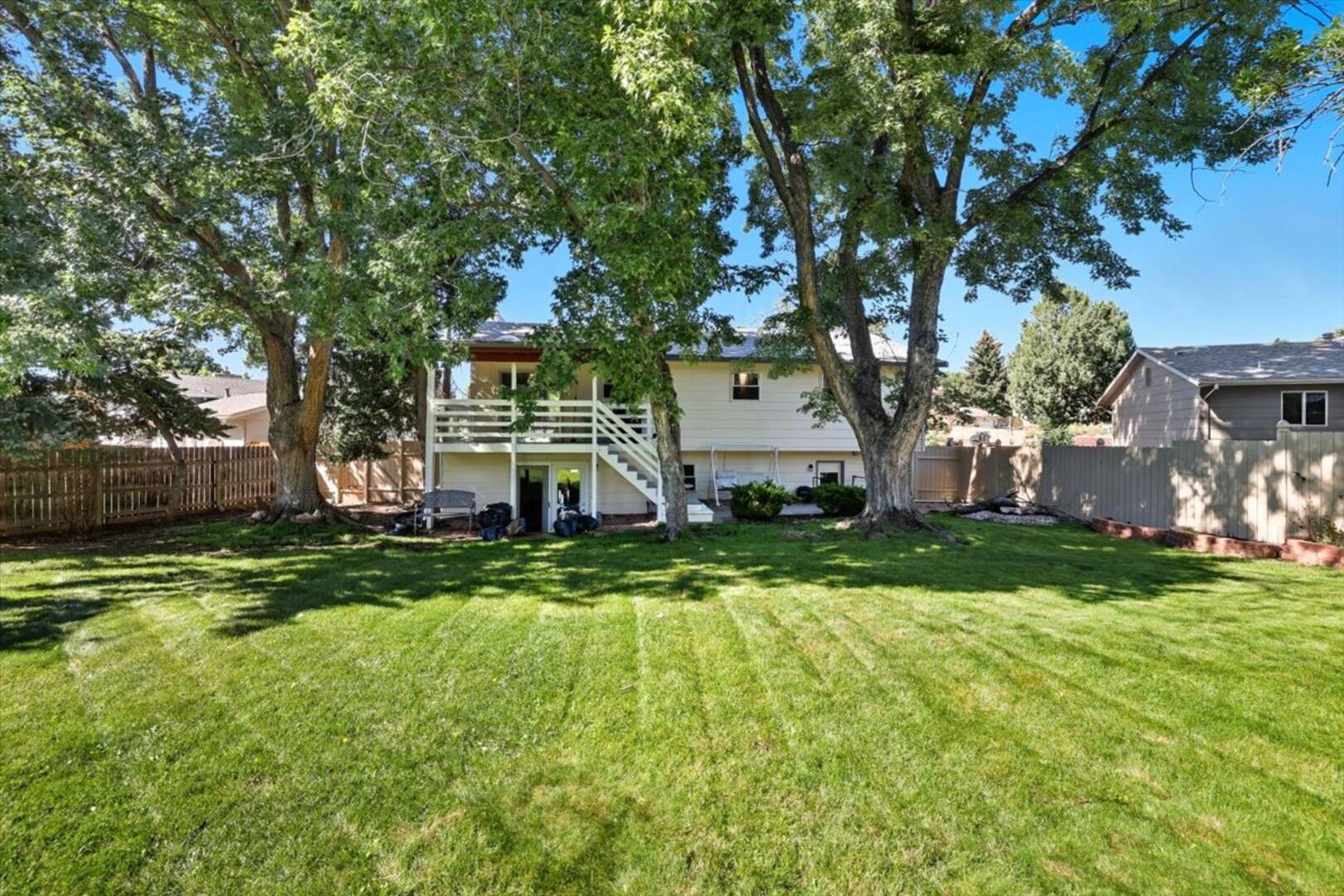 1735 Wooten Road Colorado Springs, CO 80915