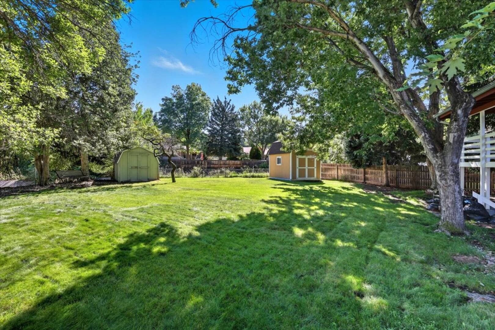 1735 Wooten Road Colorado Springs, CO 80915