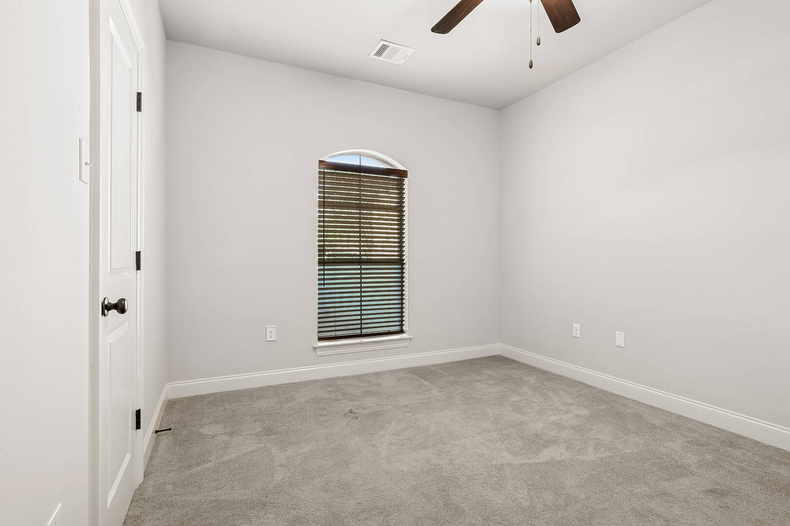 8127 Valencia Ct Baton Rouge, LA 70820