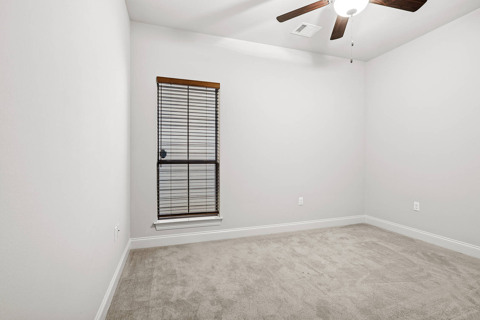 8127 Valencia Ct Baton Rouge, LA 70820