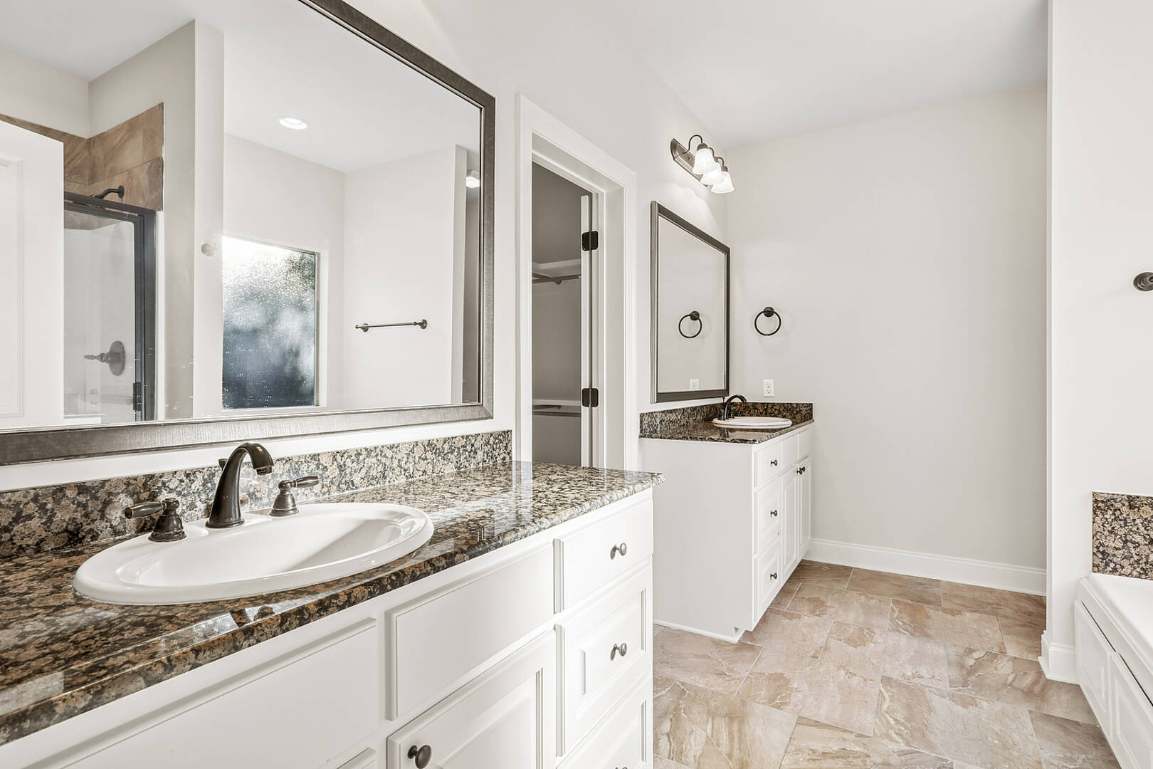 8127 Valencia Ct Baton Rouge, LA 70820