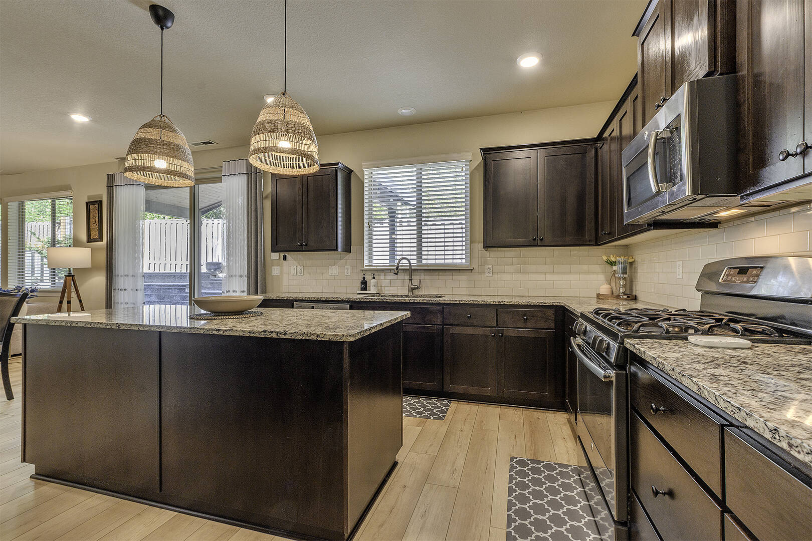 13255 SW Hazelcrest Way Tigard, OR 97224