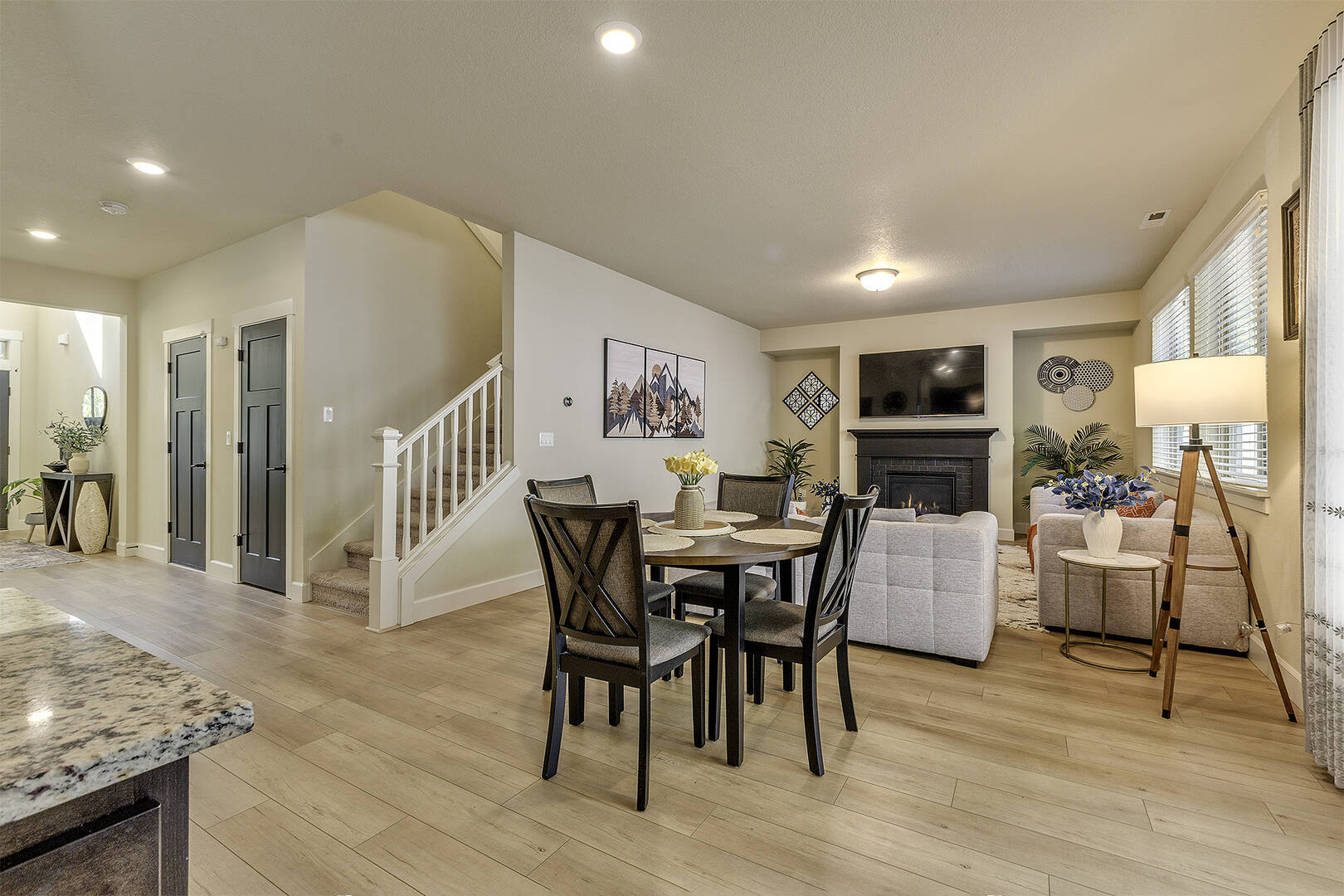 13255 SW Hazelcrest Way Tigard, OR 97224