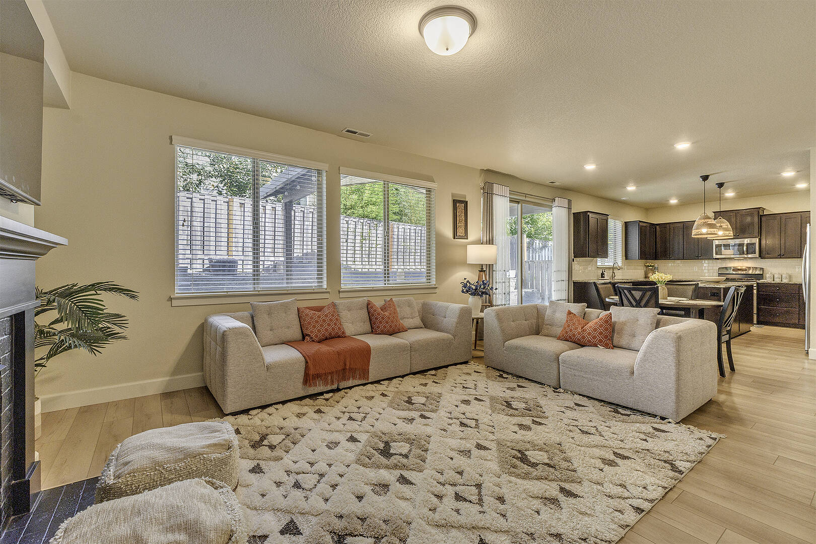 13255 SW Hazelcrest Way Tigard, OR 97224