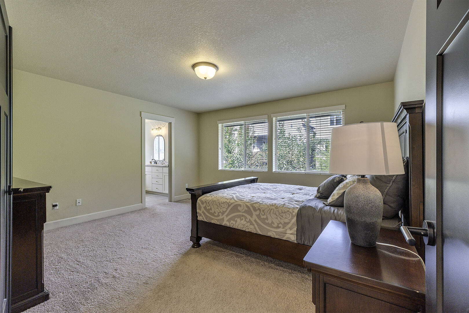 13255 SW Hazelcrest Way Tigard, OR 97224