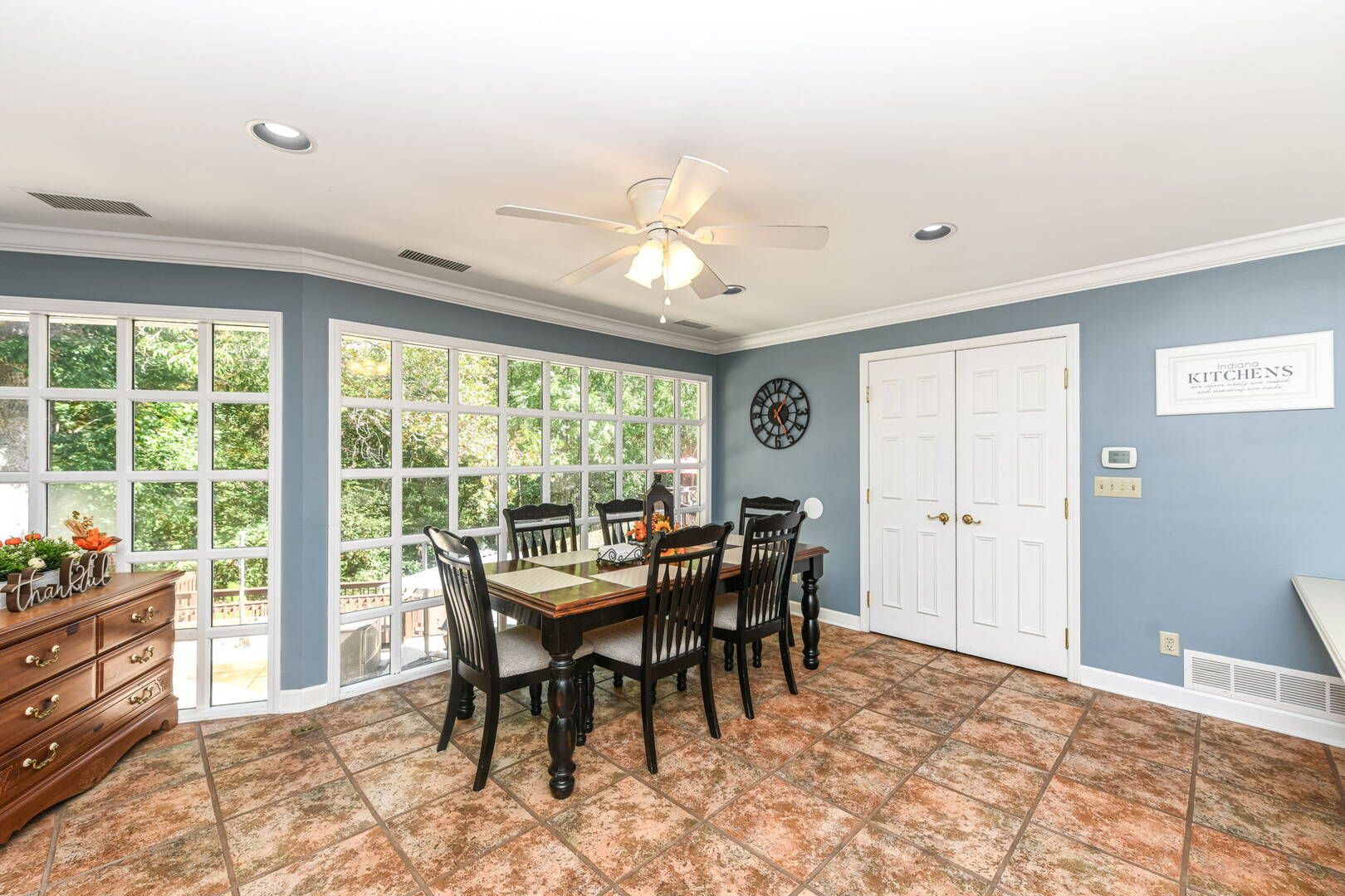 8215 Sunray Ct., Indianapolis, IN 46278
