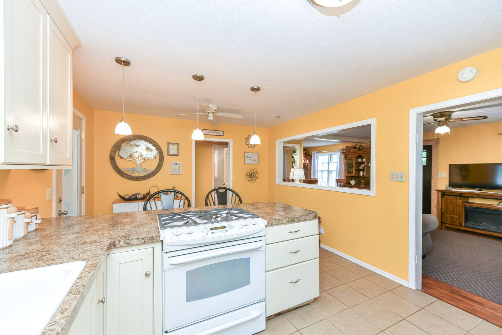 127 W. Central Way, Pendleton, IN 46064