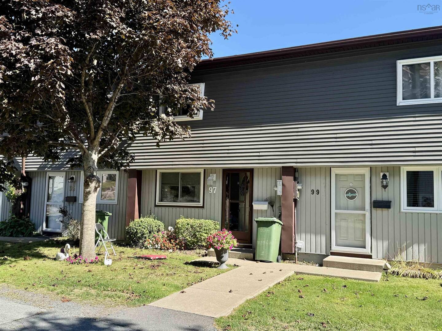 97 Bromley Rd Halifax, NS B3P2L6