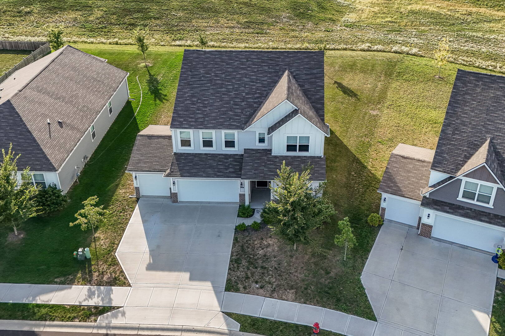 2646 Grassy Branch Dr. Whitestown, IN 46075