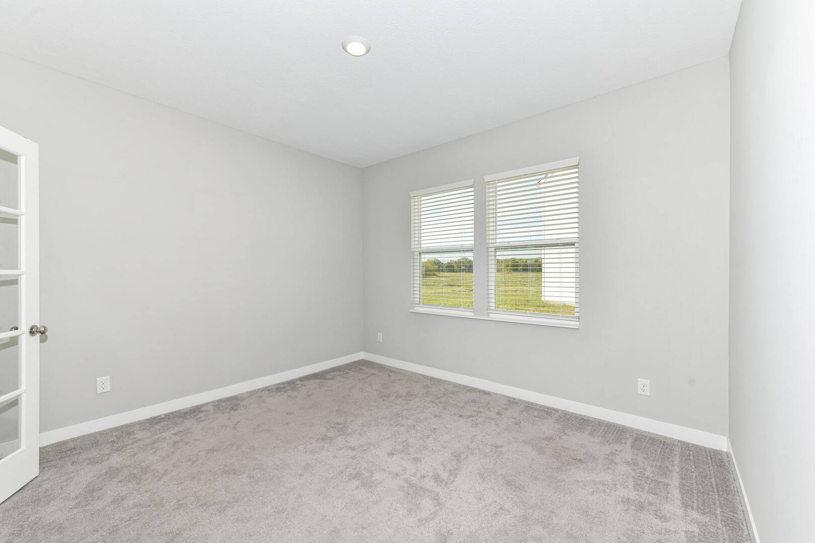 2646 Grassy Branch Dr. Whitestown, IN 46075