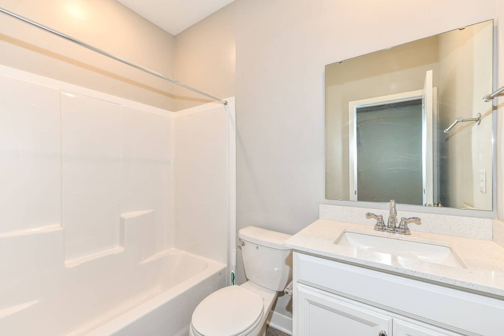 2646 Grassy Branch Dr. Whitestown, IN 46075