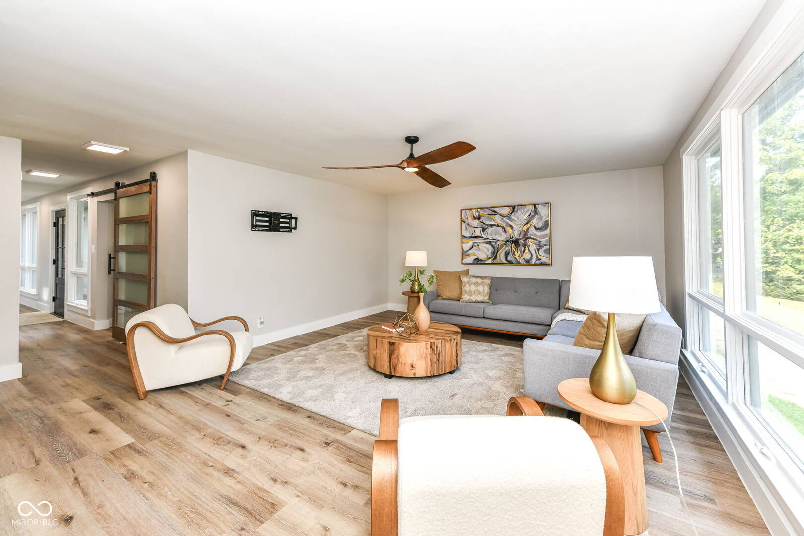 3737 E 71st St Indianapolis, IN 46220