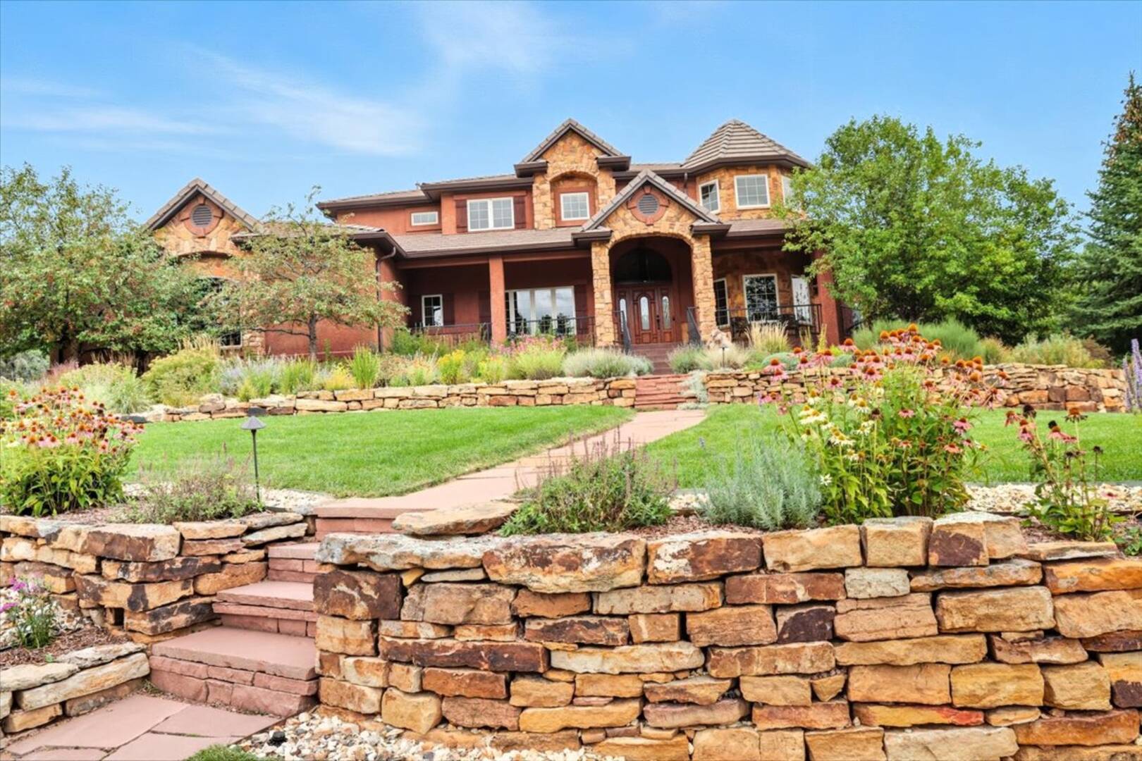 7615 Winding Oaks Drive  Colorado Springs, CO 80919