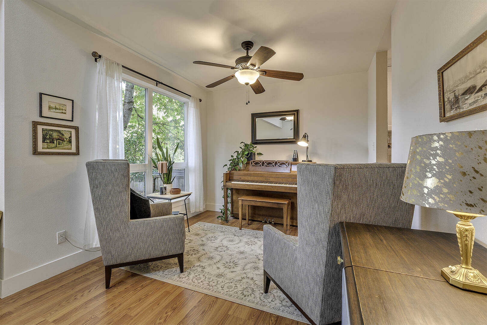 2200 SE Willow Ct Hillsboro, OR 97123