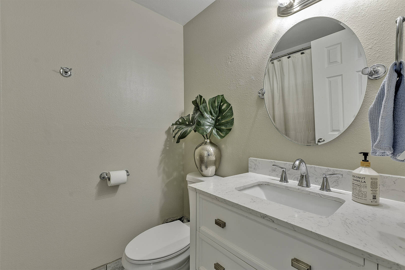 2200 SE Willow Ct Hillsboro, OR 97123