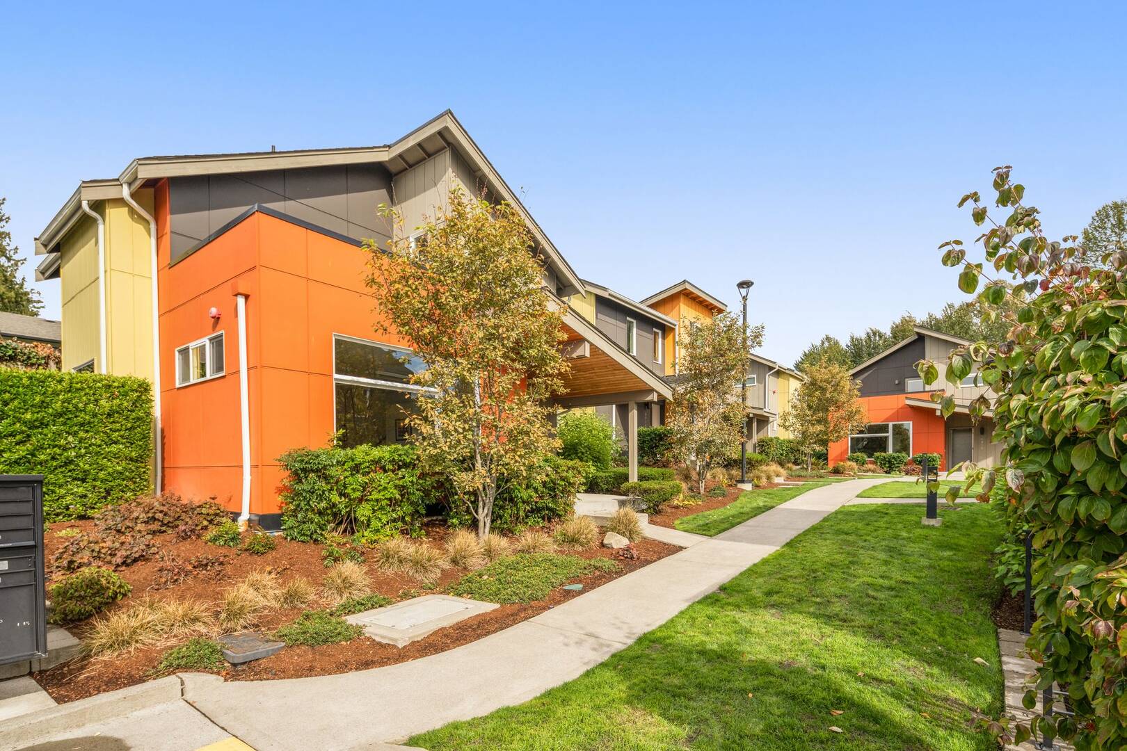 6012 S. 127th Lane Seattle, WA 98178