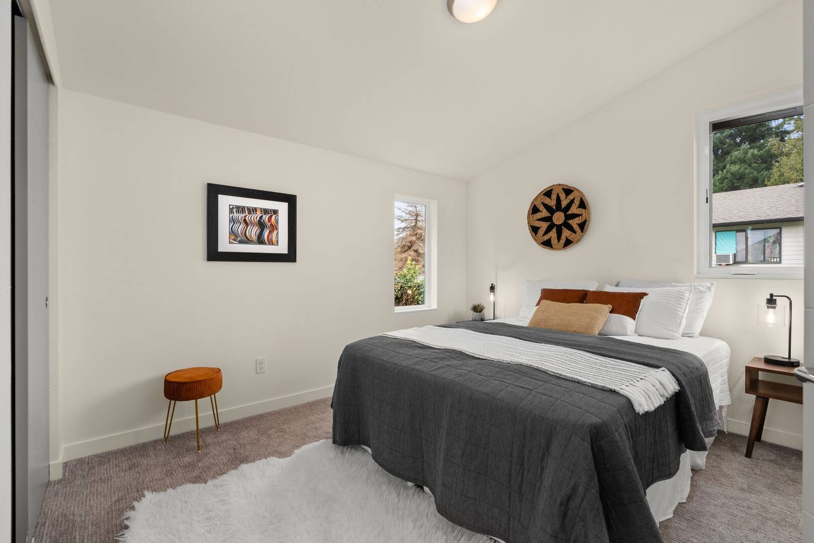 6012 S. 127th Lane Seattle, WA 98178