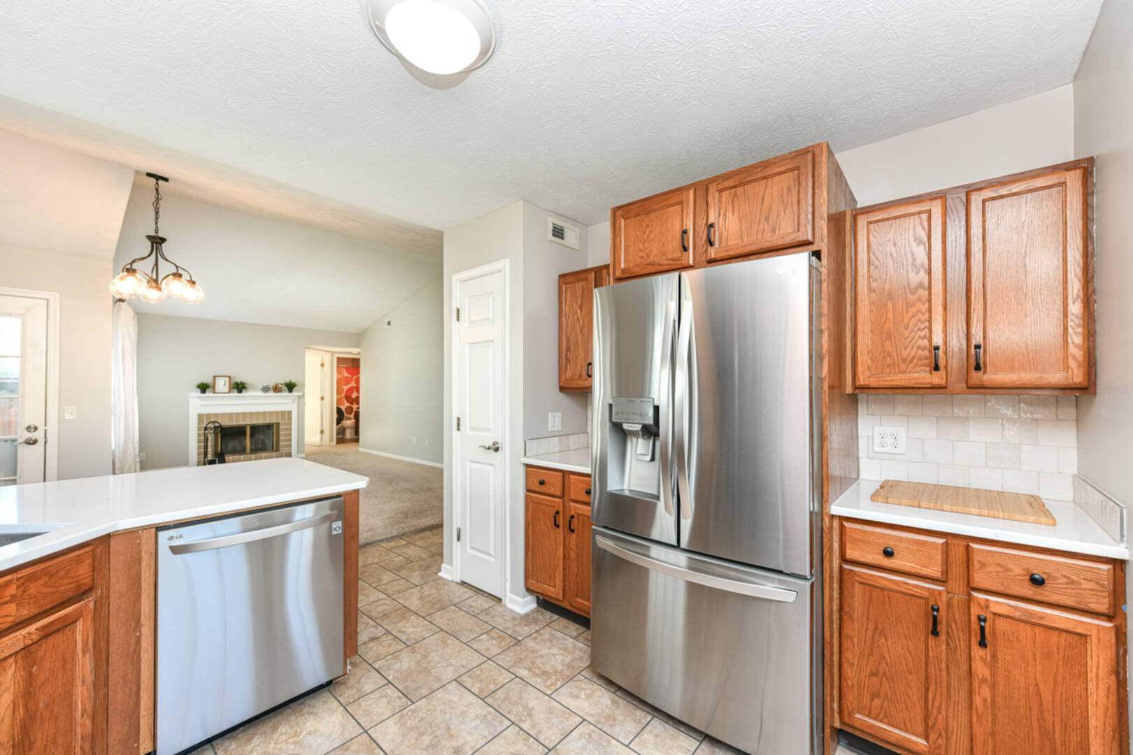 8891 Gerking Ct., Indianapolis, IN 46256