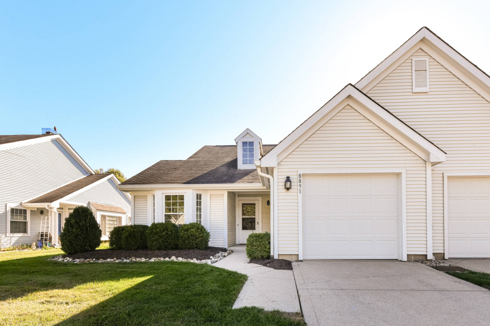 8891 Gerking Ct., Indianapolis, IN 46256