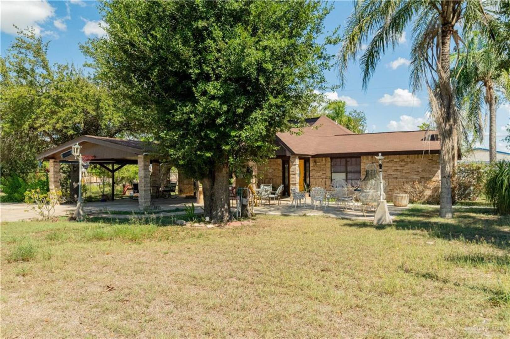 1318 S Maryland St Mission, TX 78573