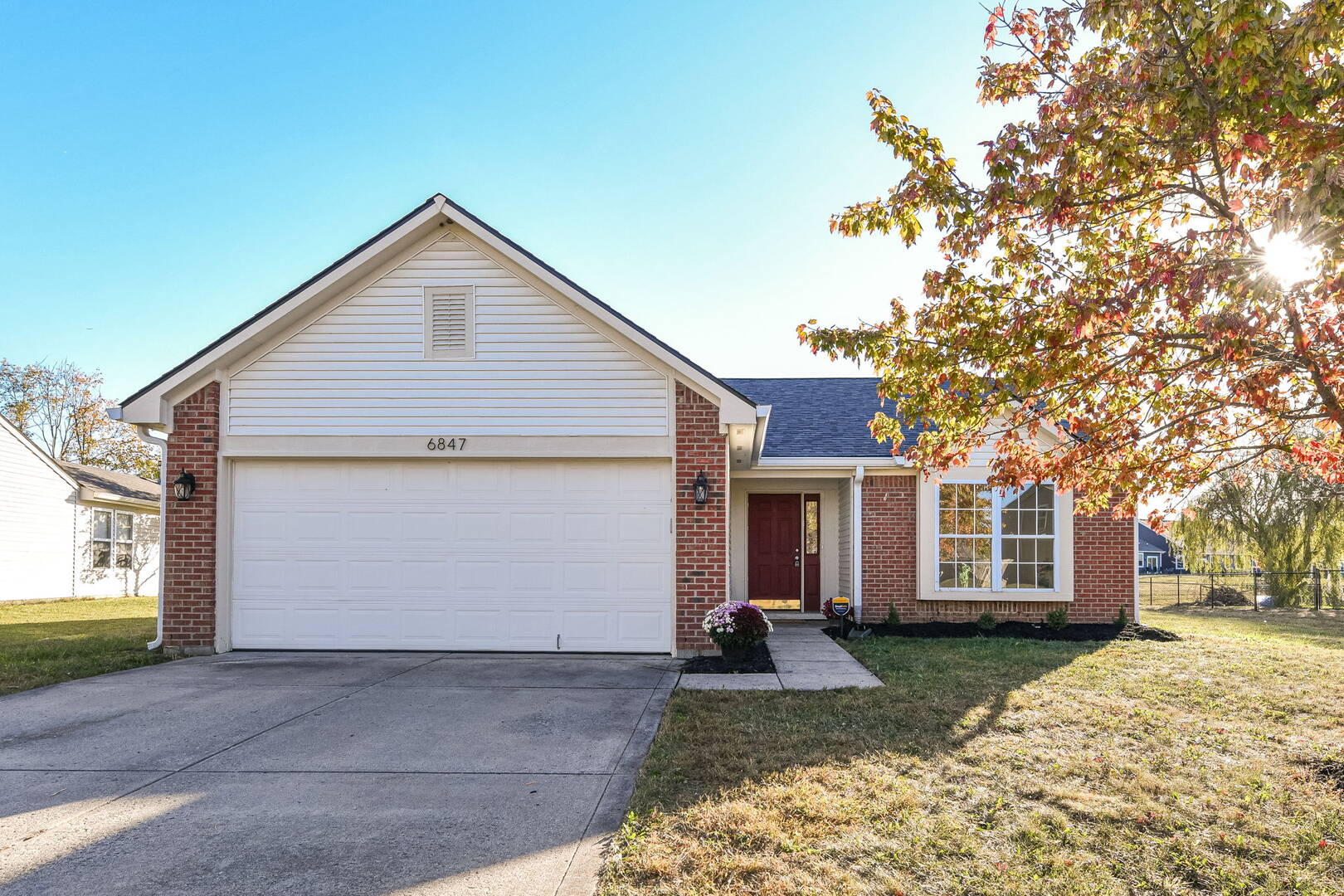 6847 W Odessa Way, McCordsville, IN 46055