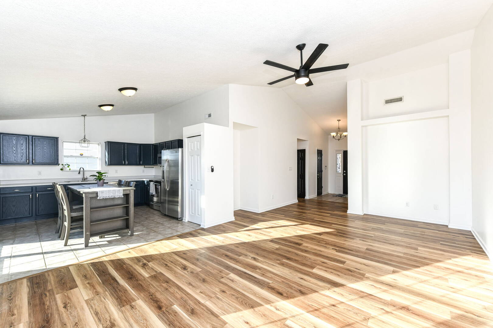 6847 W Odessa Way, McCordsville, IN 46055
