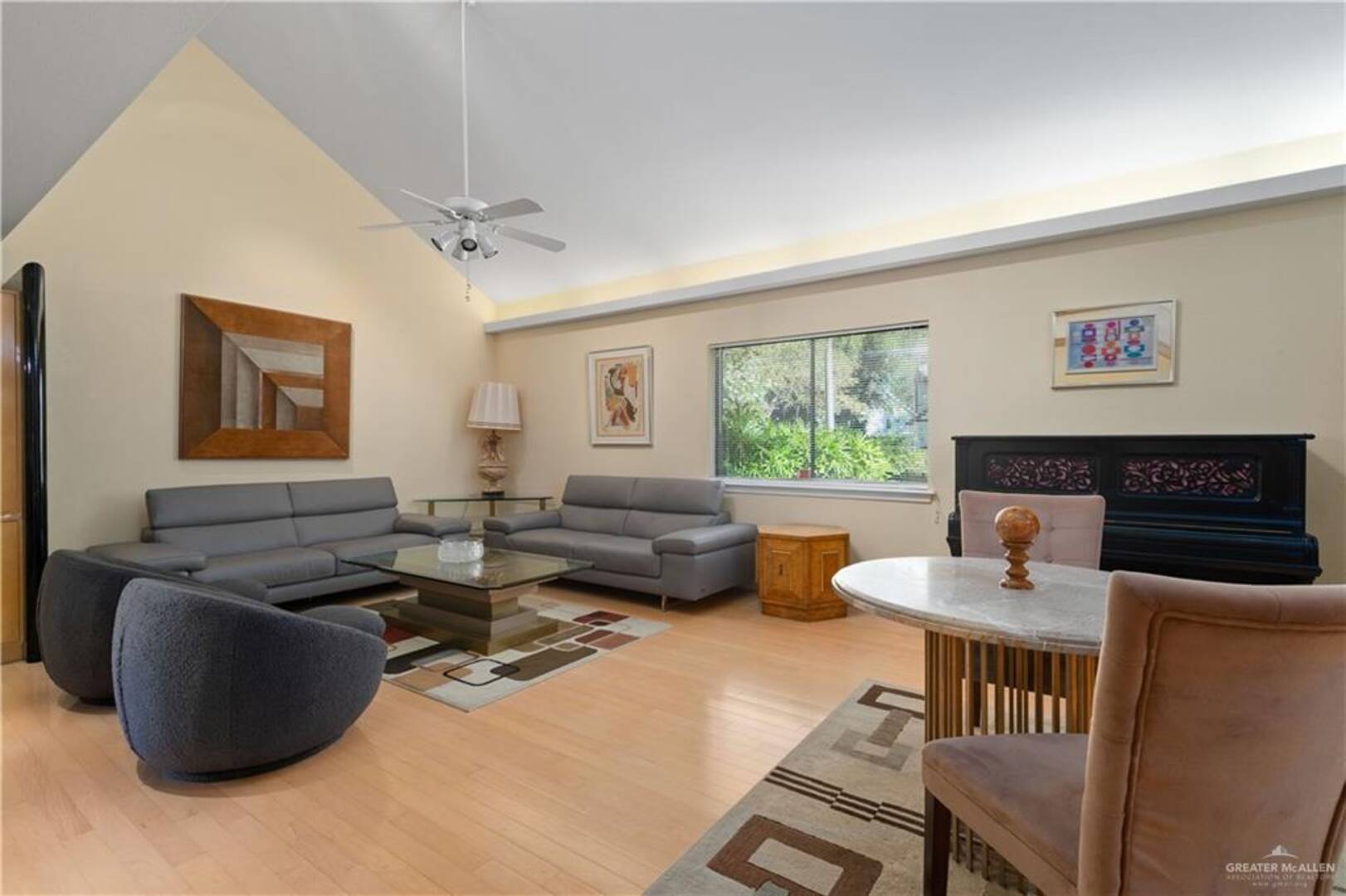 1113 Xanthisma Ave McAllen, TX 78504