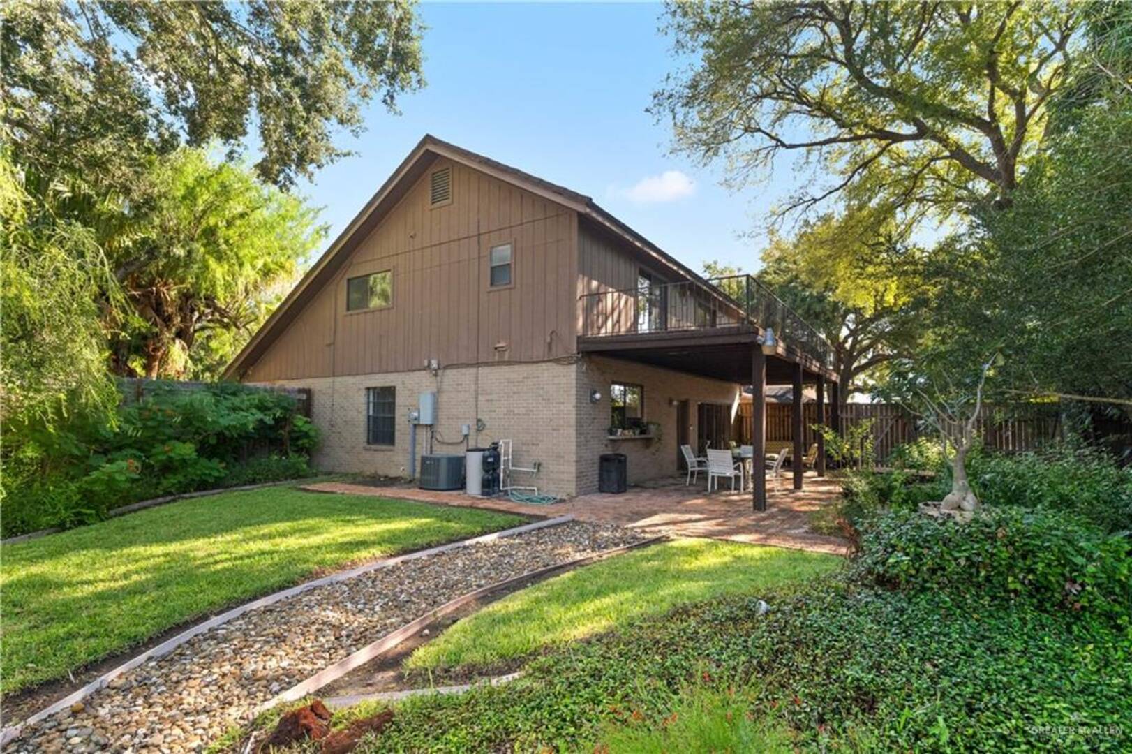 1113 Xanthisma Ave McAllen, TX 78504