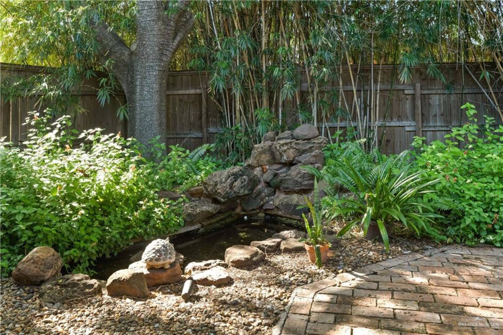 1113 Xanthisma Ave McAllen, TX 78504