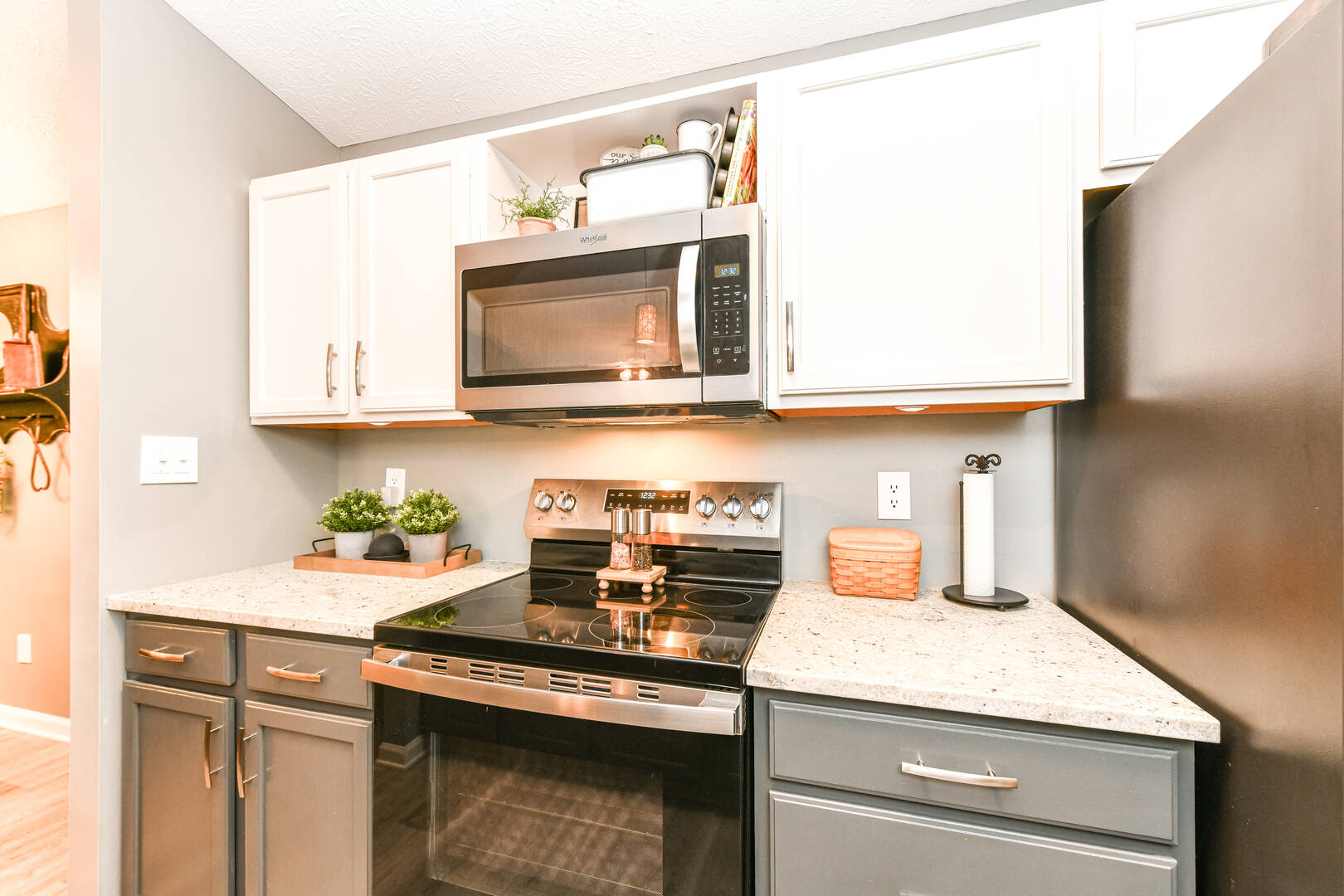 8418 Glenwillow Ln. Unit 205 Indpls, In 46278
