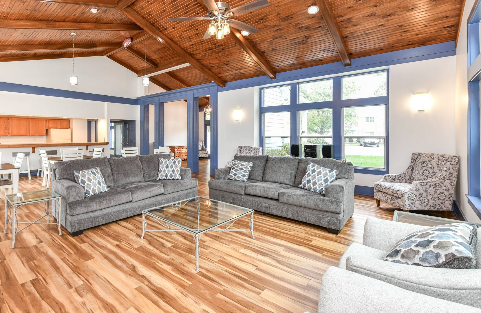 8418 Glenwillow Ln. Unit 205 Indpls, In 46278
