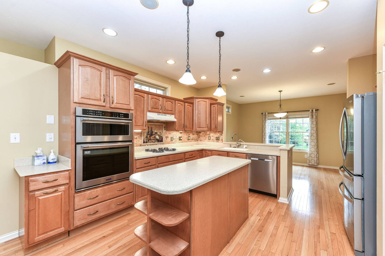 10077 Gemstone Dr., Noblesville, IN 46060