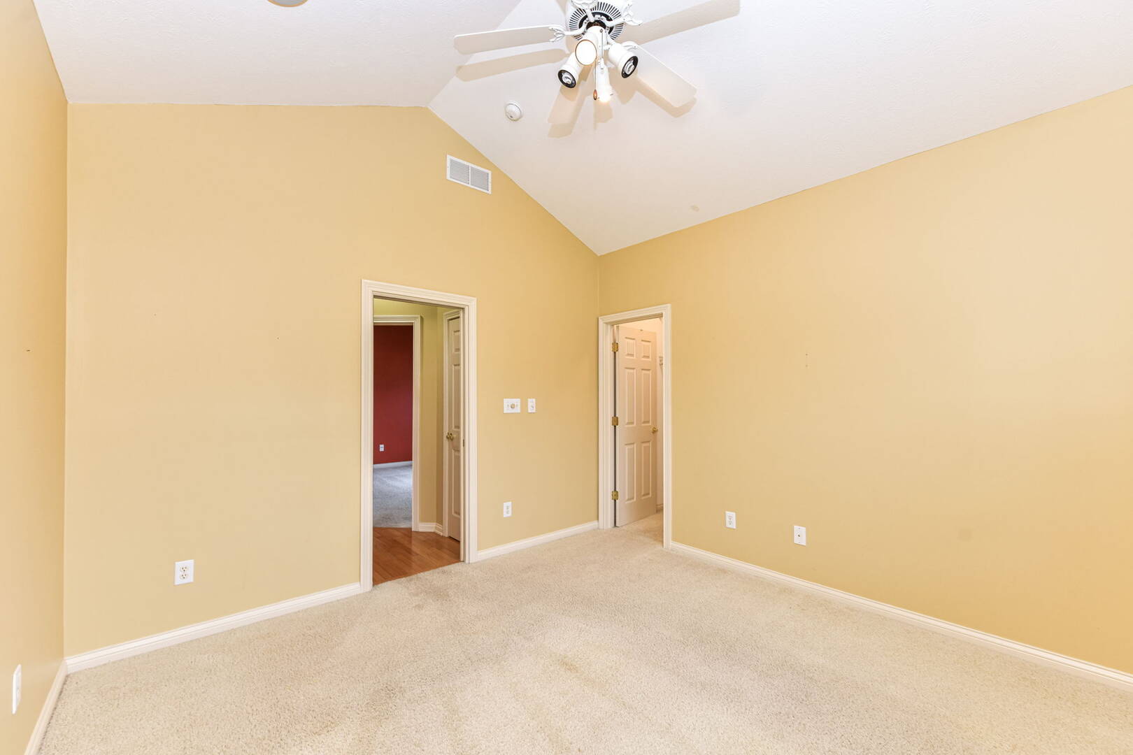 10077 Gemstone Dr., Noblesville, IN 46060