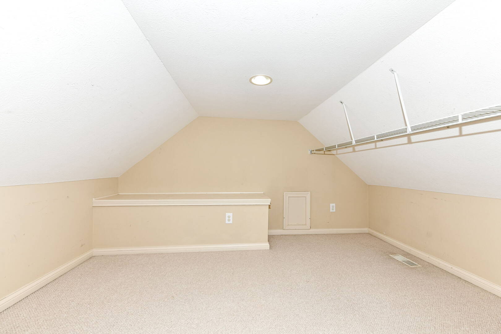 10077 Gemstone Dr., Noblesville, IN 46060