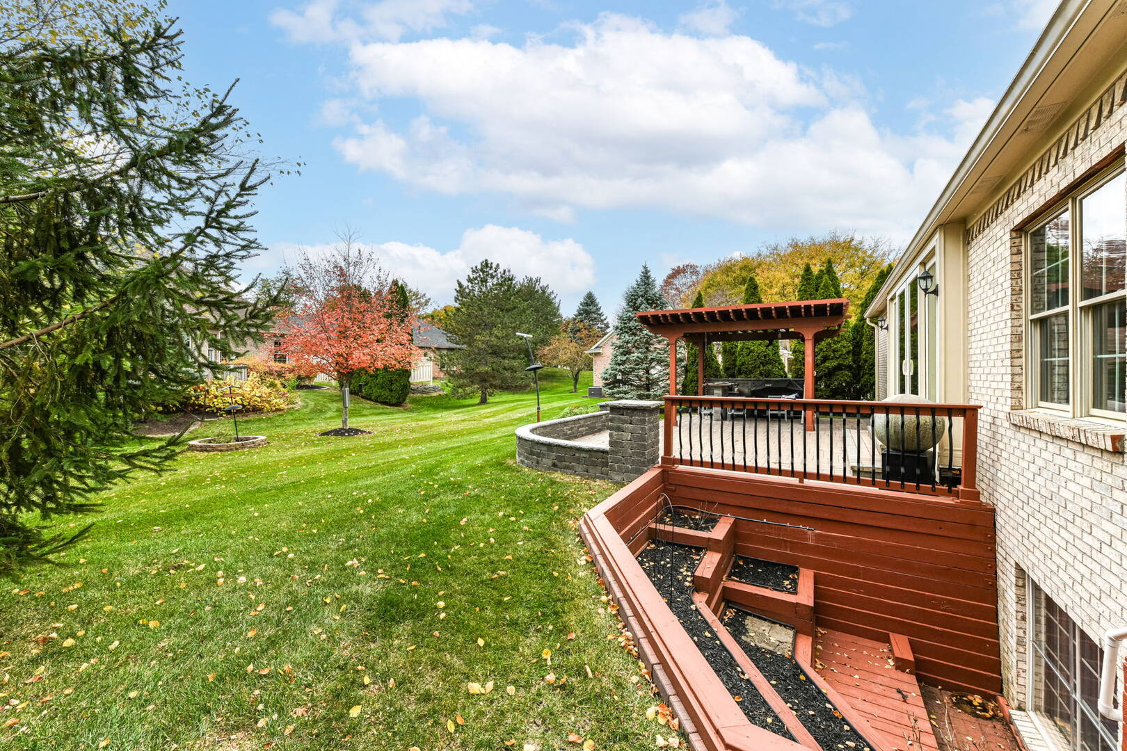 10077 Gemstone Dr., Noblesville, IN 46060