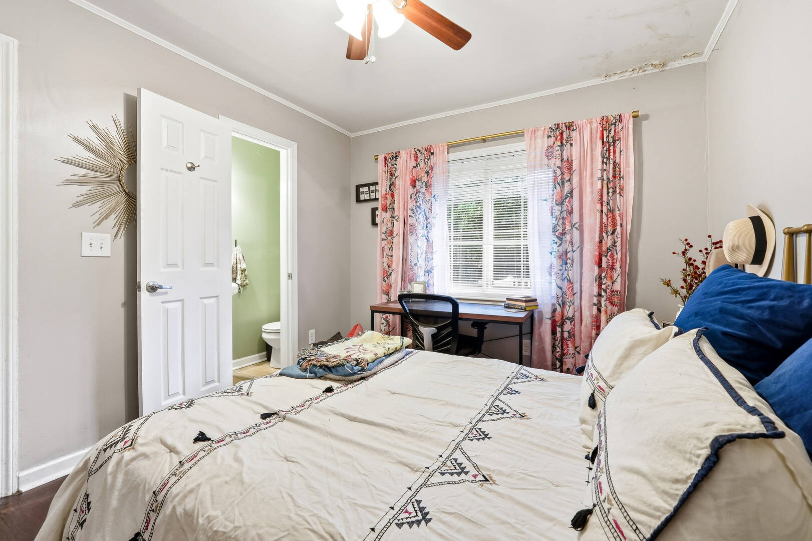 3247 McAfee Rd Decautr, GA 30032