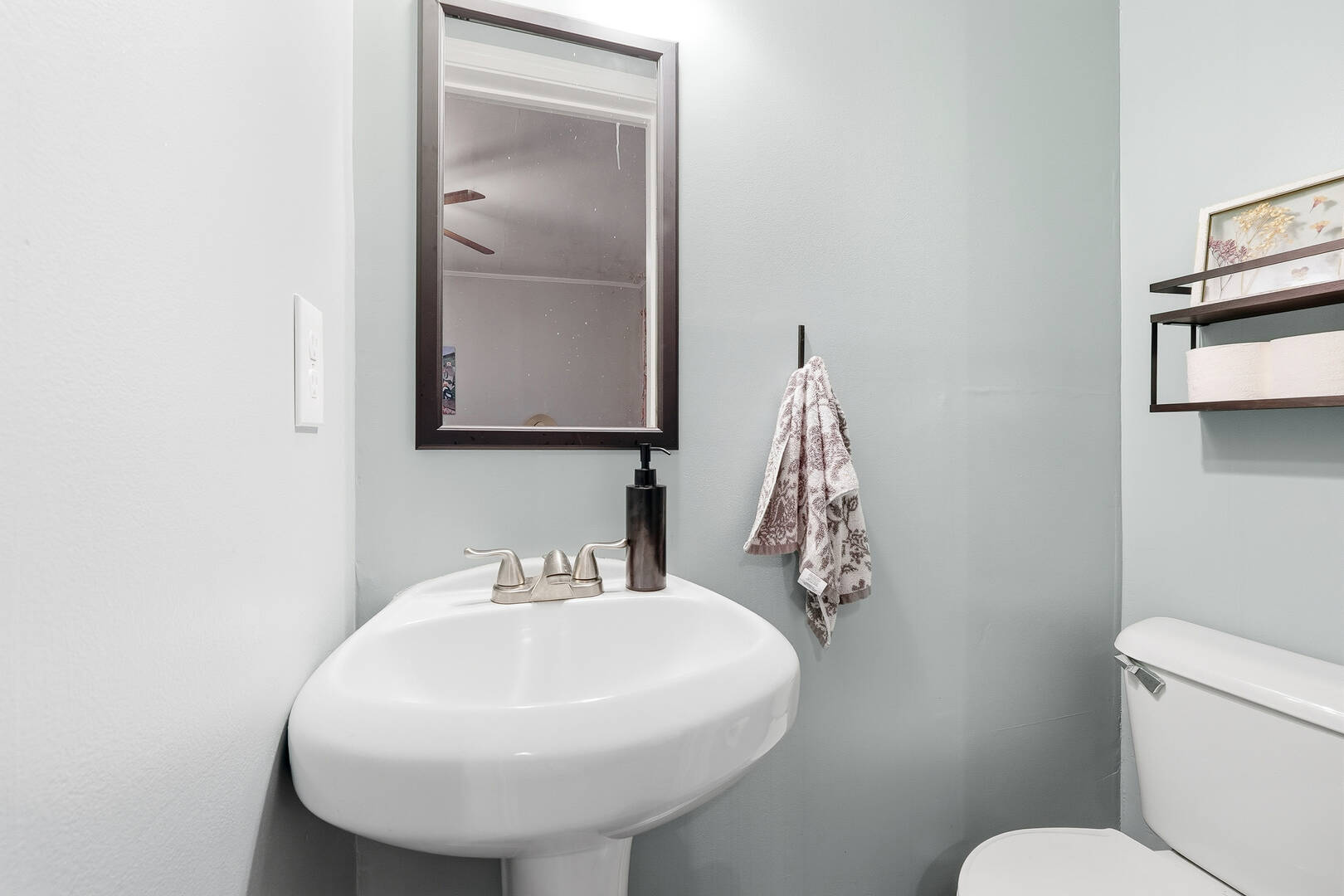 3247 McAfee Rd Decautr, GA 30032