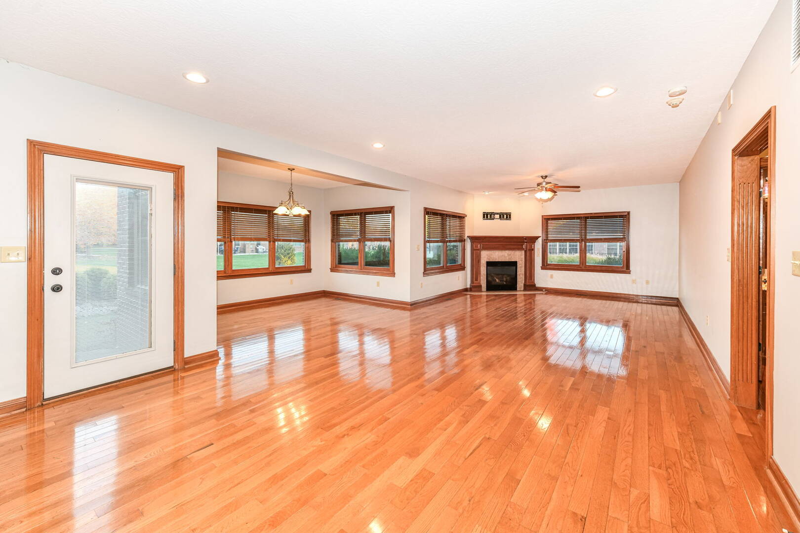 1111 Morningside Ct., Greenfield, IN 46140