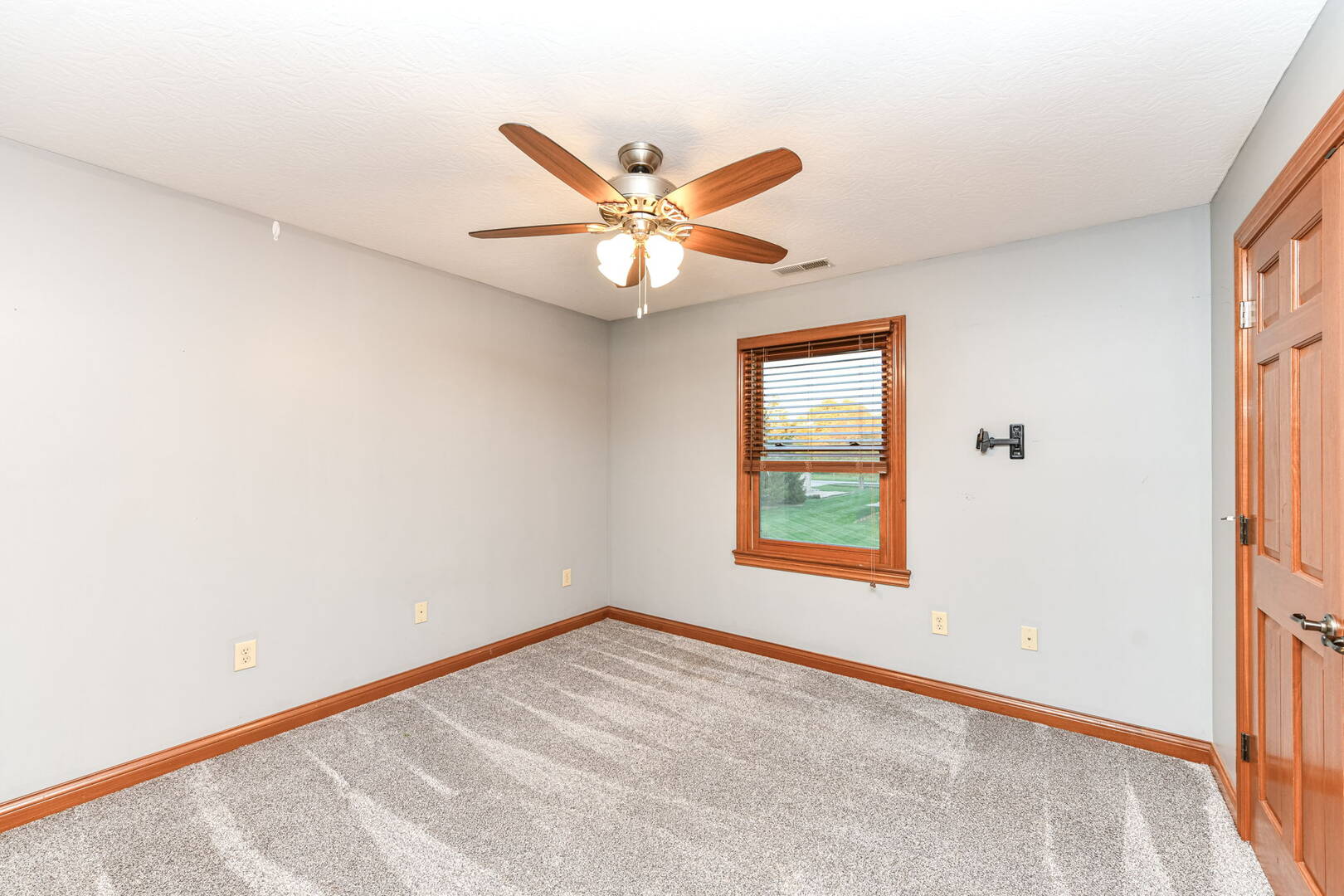 1111 Morningside Ct., Greenfield, IN 46140