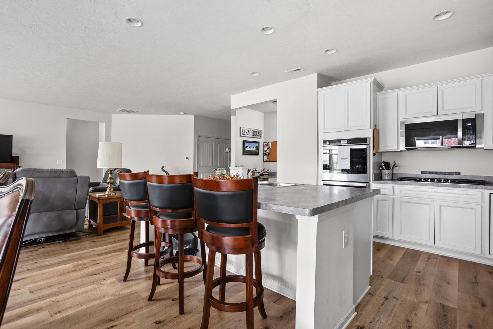 936 Plunkett Ave. Westfield, IN 46074