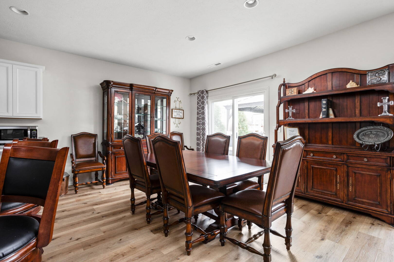 936 Plunkett Ave. Westfield, IN 46074