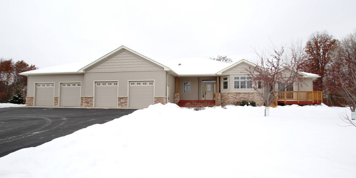 Brivity 11071 255th Ave NW Zimmerman, MN 55398