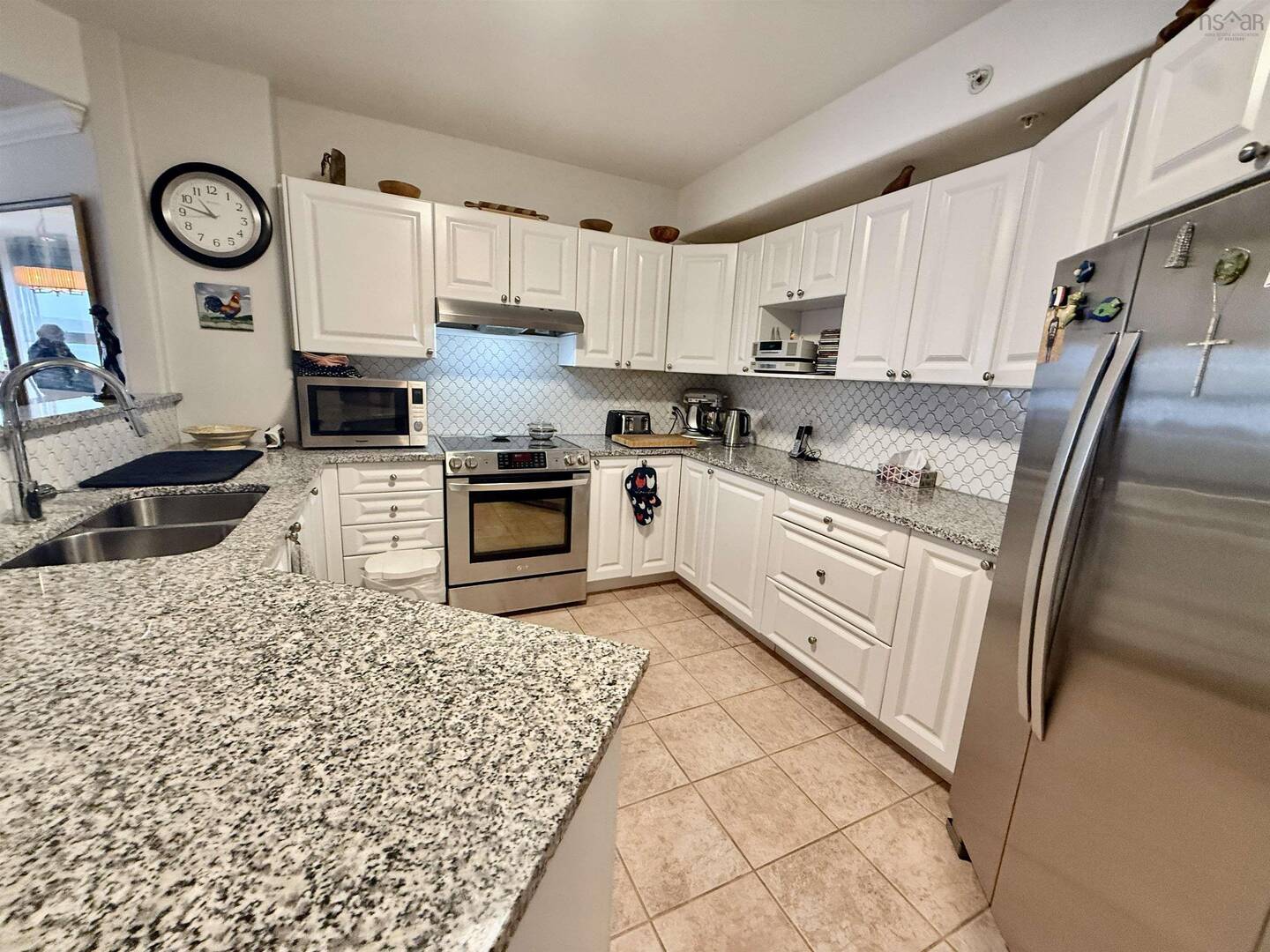 404 99 Waterfront Dr Bedford, NS B4A4K5