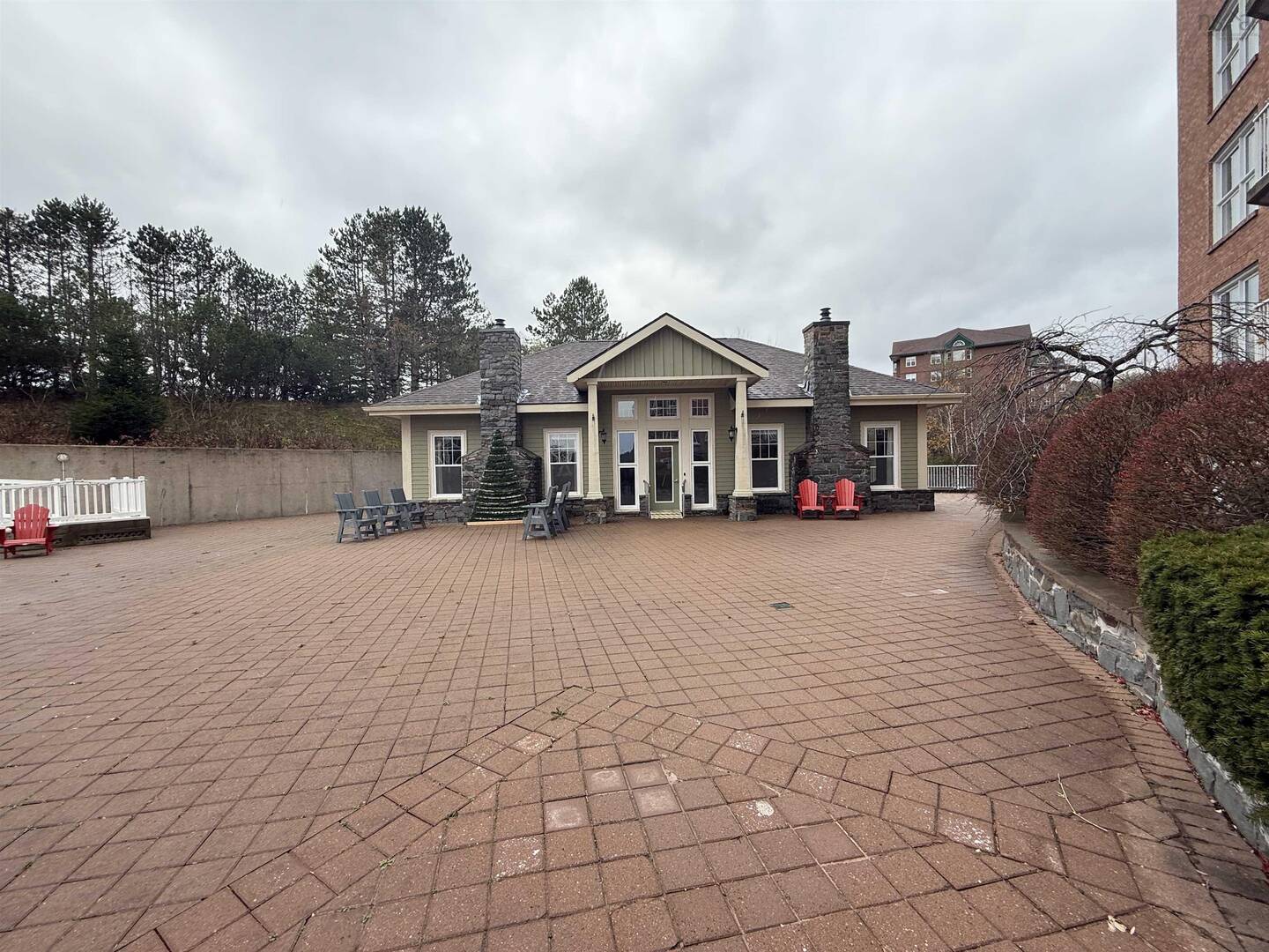 404 99 Waterfront Dr Bedford, NS B4A4K5